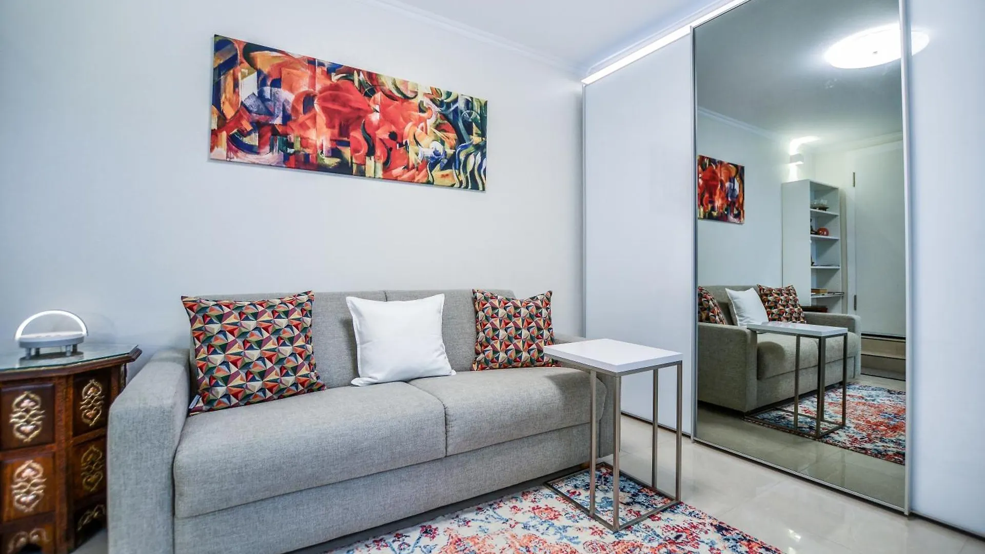 Stylisch Und Schick, Neue Wohnung, U-Bahn 2 Minuten Kolonia Apartament
