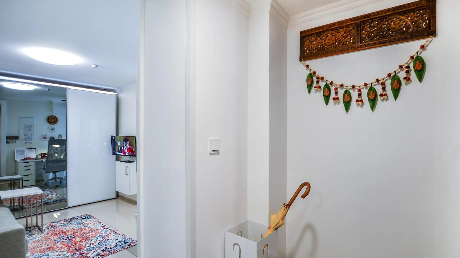 Stylisch Und Schick, Neue Wohnung, U-Bahn 2 Minuten Kolonia Apartament